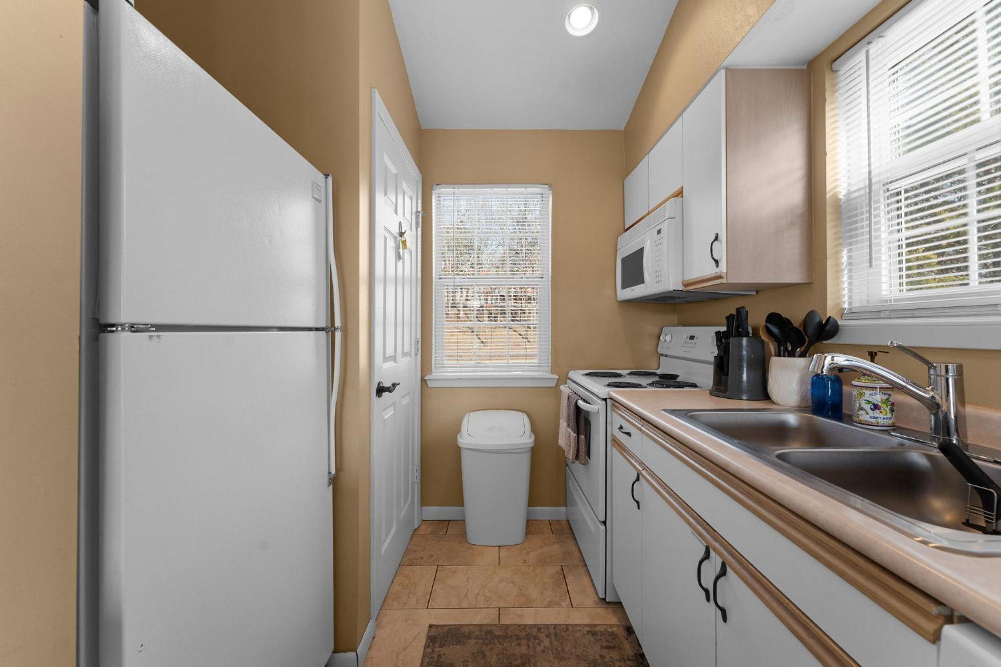 Cozy Top Floor 2Br Condo With View And Amenities!! Point Lookout Bagian luar foto