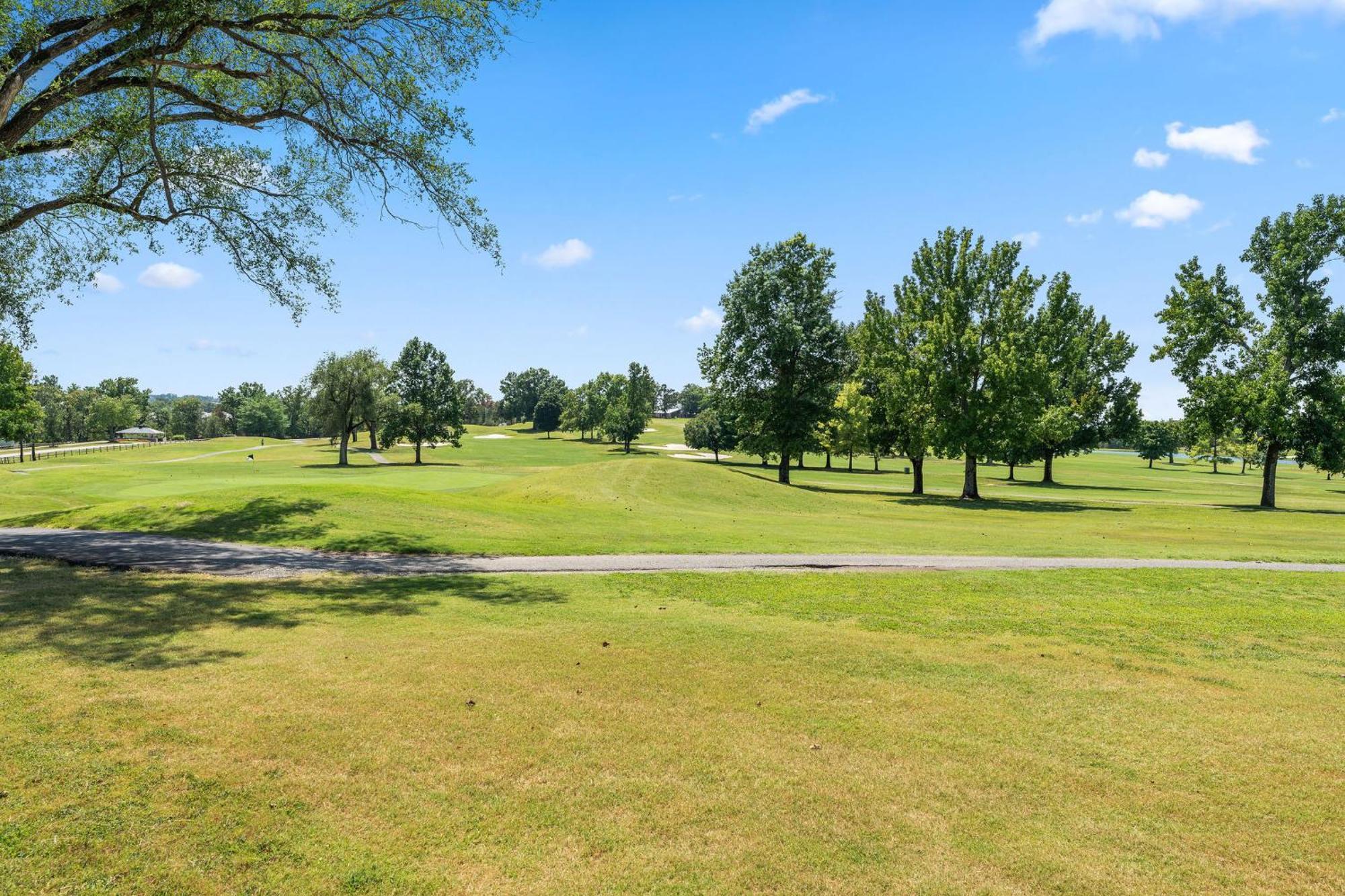 Cozy Top Floor 2Br Condo With View And Amenities!! Point Lookout Bagian luar foto